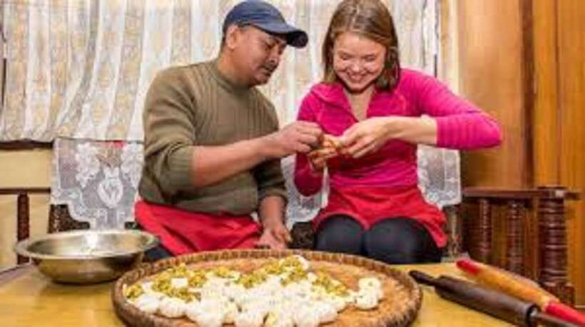 Pokhara: 3 Hour MoMo cooking class - Pokhara Pickup and the Local Café Kitchen Setup