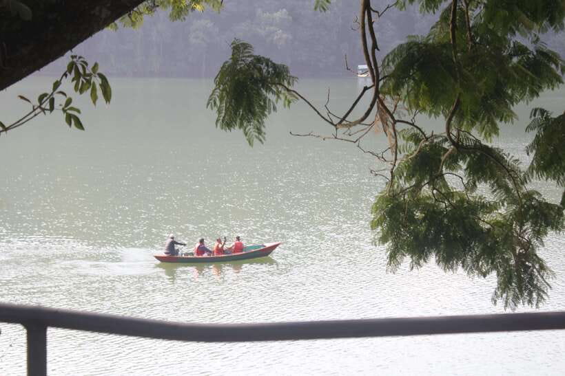 Pokhara: Full-Day Sharing Bus Tour on 7 Iconic Destination - A smooth Lakeside-to-sights day on a shared bus