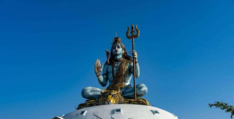Pokhara: Full-Day Sharing Bus Tour on 7 Iconic Destination - Bindabasini Temple: the calm finish you can feel in your feet