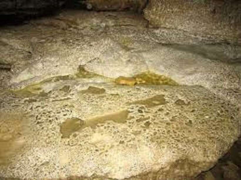 Pokhara: Private Half-Day Tour and Tibetan Culture Tour - Gupteshwor Mahadev Cave: Shrine Energy and Rock Formations