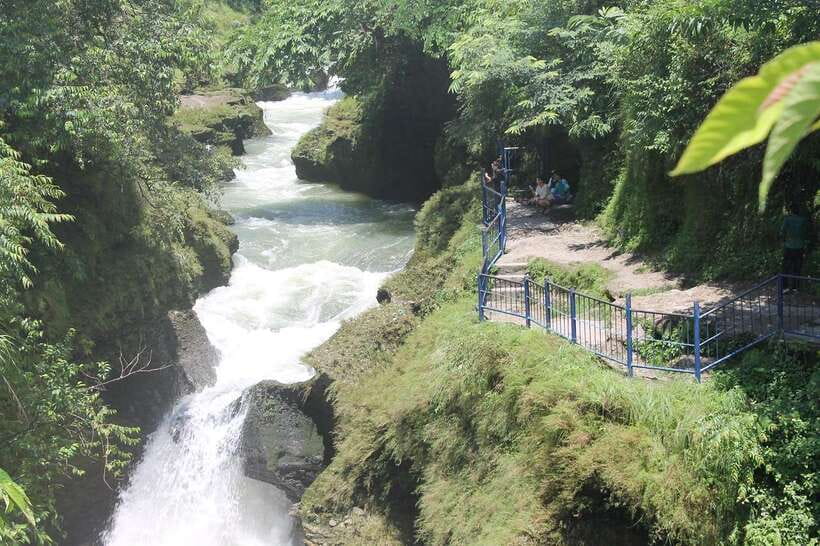Pokhara: Private Half-Day Tour and Tibetan Culture Tour - Timing, Communication, and the Guide Quality Factor