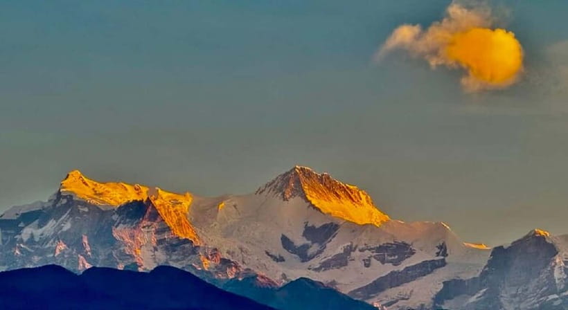 Pokhara: Sunrise & Private Day Tour on 7-Iconic Destinations - Gupteshwor Mahadev Cave: Sacred Rock, Shiva Shrine, and a Calmer Mood