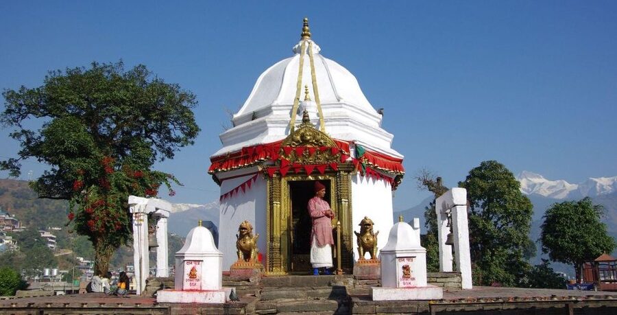 Pokhara: Visit Best Seven Tourist Destination by Sharing Bus - Bindabasini Temple: city spirituality and panoramic glimpses