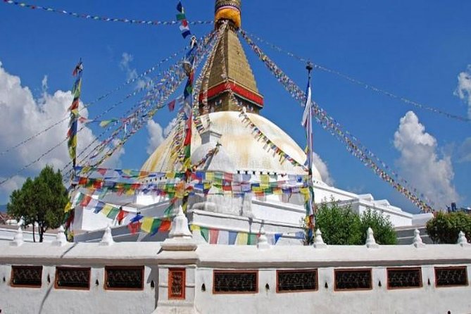 Private Half-Day Tour of Boudhanath and Pashupatinath Temples in Kathmandu - Stop 2, Boudhanath Stupa: Buddhist devotion and iconic shapes