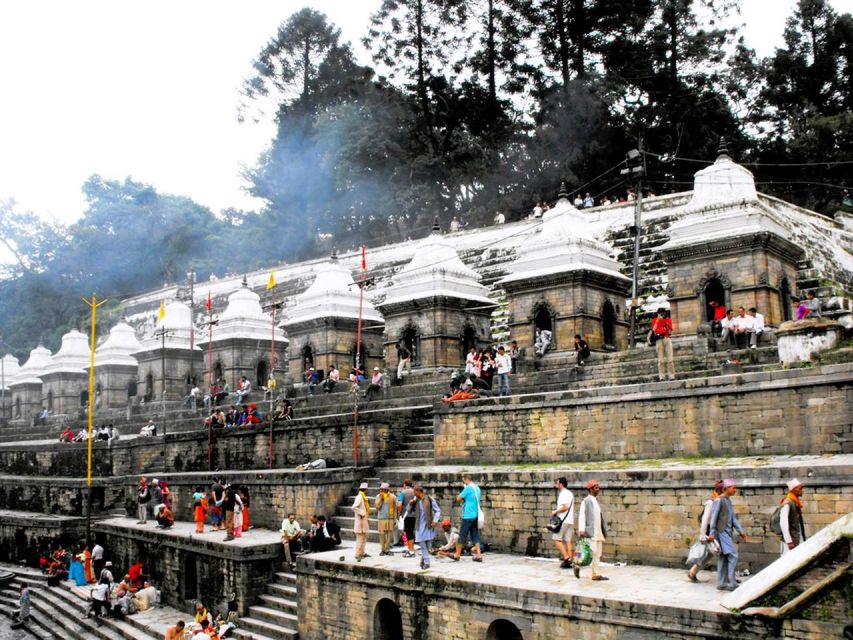 Sacred Pashupatinath: Aarati,Cremation Rites & Boudha Stupa - Rules to know before you go: what to wear and what to leave