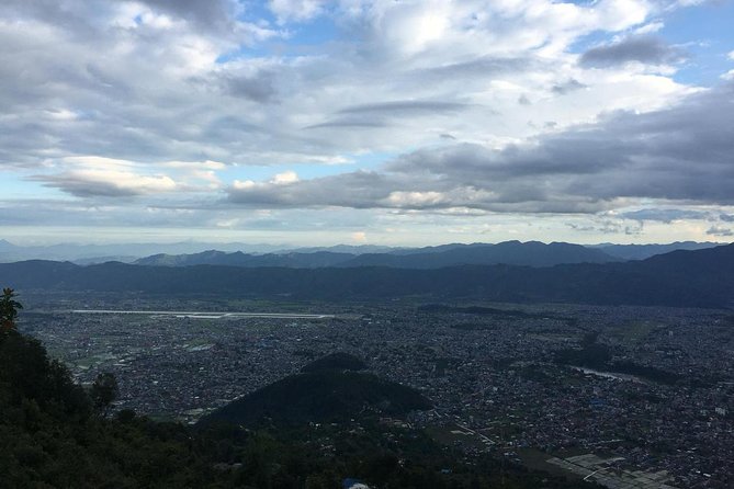 The Best Of Pokhara: Kahu Hill View Point Tour with Guide - Photography at Kahu Hill: how to get more than one good shot