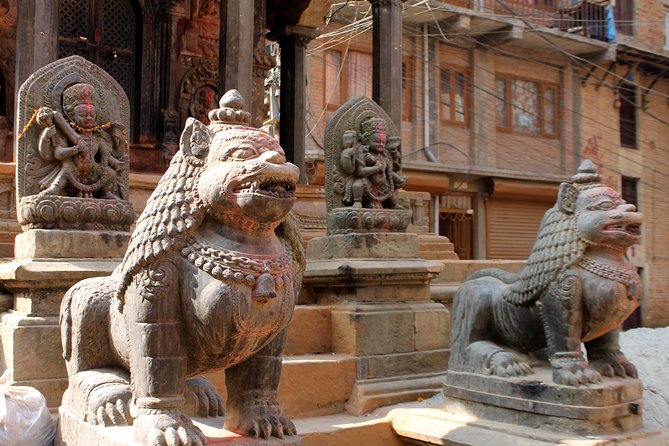 Traditional Kathmandu Day Tour with History and Mystery - Timing, walking, and comfort tips for a smooth day