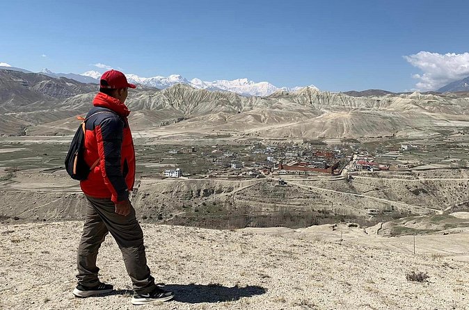 Upper Mustang Trekking - Ghiling, Tsarang, and the road toward Lo Manthang